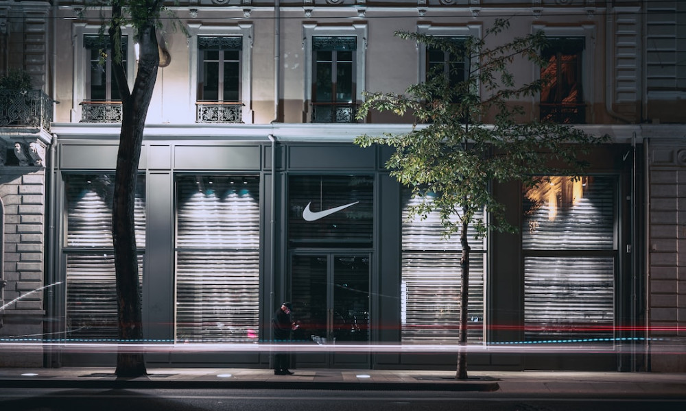 Nike Falls as Margins & Inventory Grows…Should You Weather the Storm or Sell Now? VectorVest