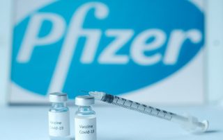 Why is Pfizer Up 5% After Cutting Sales Outlook? 3 Things Investors Need to See