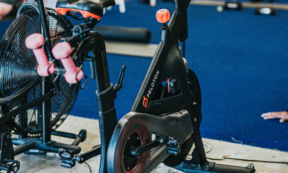 Peloton Plummets 23% on Weak Q2 Earnings - 3 Reasons It’s Time to Sell This Stock