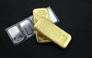 Gold vs Silver Investing: Is it Better to Invest in Gold or Silver?