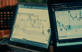 seeking alpha vs yahoo finance